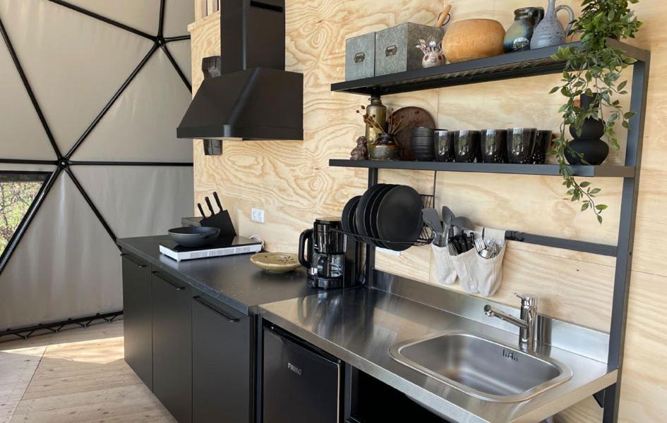 Pipowagen Vlierefluit Camping de Vliert - Bunnik Exterior foto