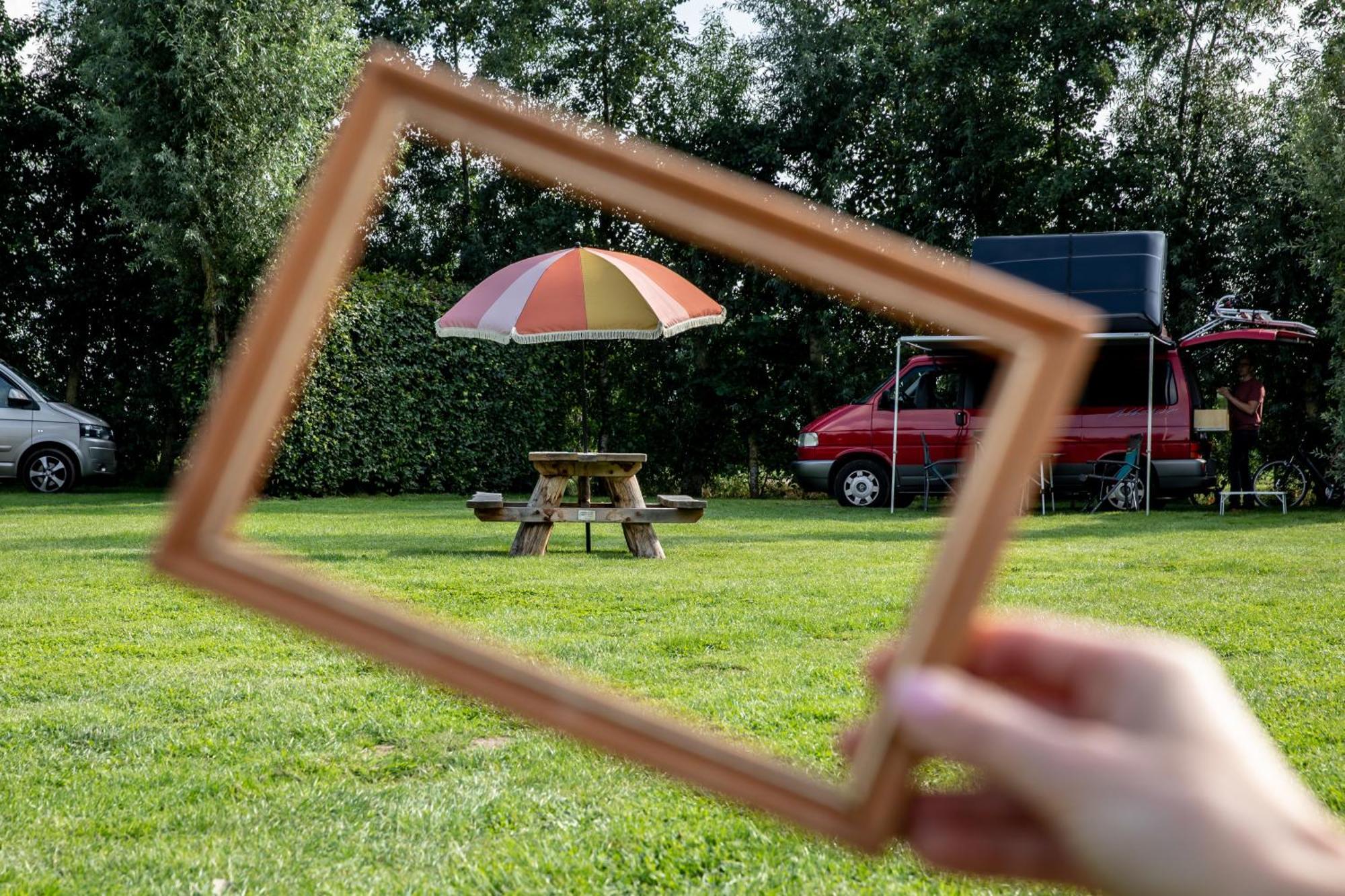 Pipowagen Vlierefluit Camping de Vliert - Bunnik Exterior foto